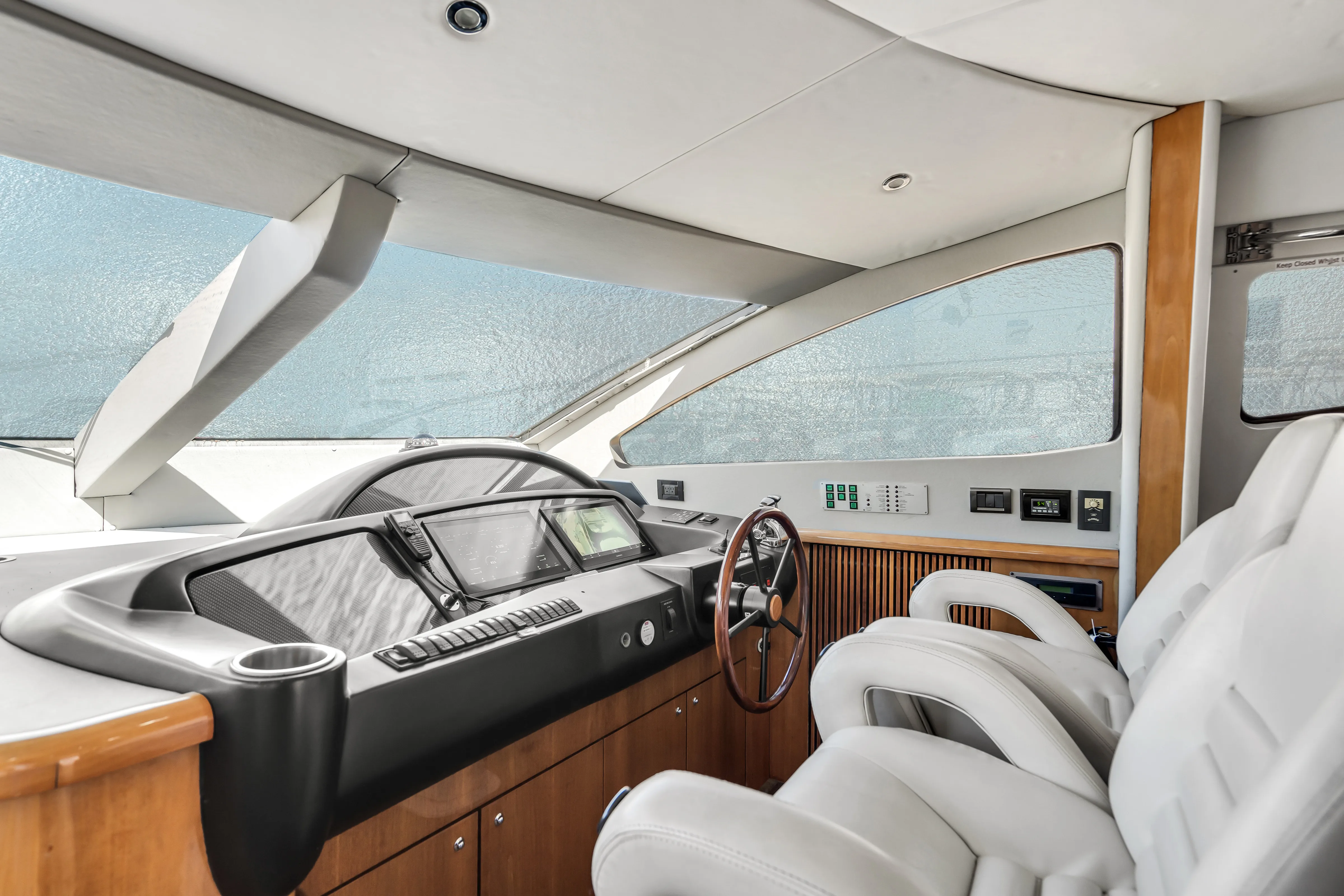 Deep Blue - Private Yacht Charter Miami